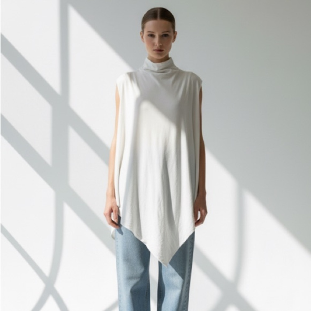 Complex Geometries white asymmetric draped cotton sleeveless top - One Size